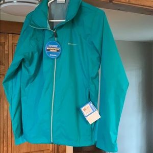 Waterproof rain jacket